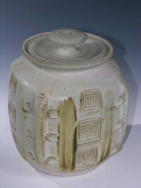 Urn #28